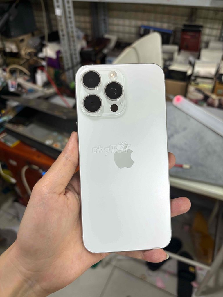 Apple iPhone 15 Pro Max 256GB Trắng Đã qua sử dụng. Mua bán Điện thoại tại Quận Bình Tân Tp Hồ Chí Minh được đăng bởi hồ thị thu huyền hình 1