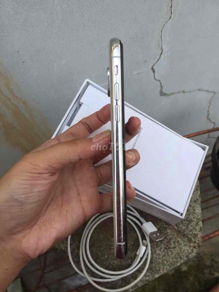 Lên đời bán Iphone X 64G màu trắng tinh Fullbox