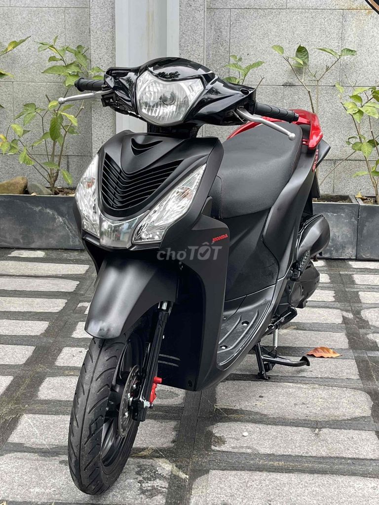 vision đen mù nguyên rin chính chủ biển 43. Mua bán Xe máy tại Quận Hải Châu Đà Nẵng được đăng bởi nguyễn thị hà hình 2