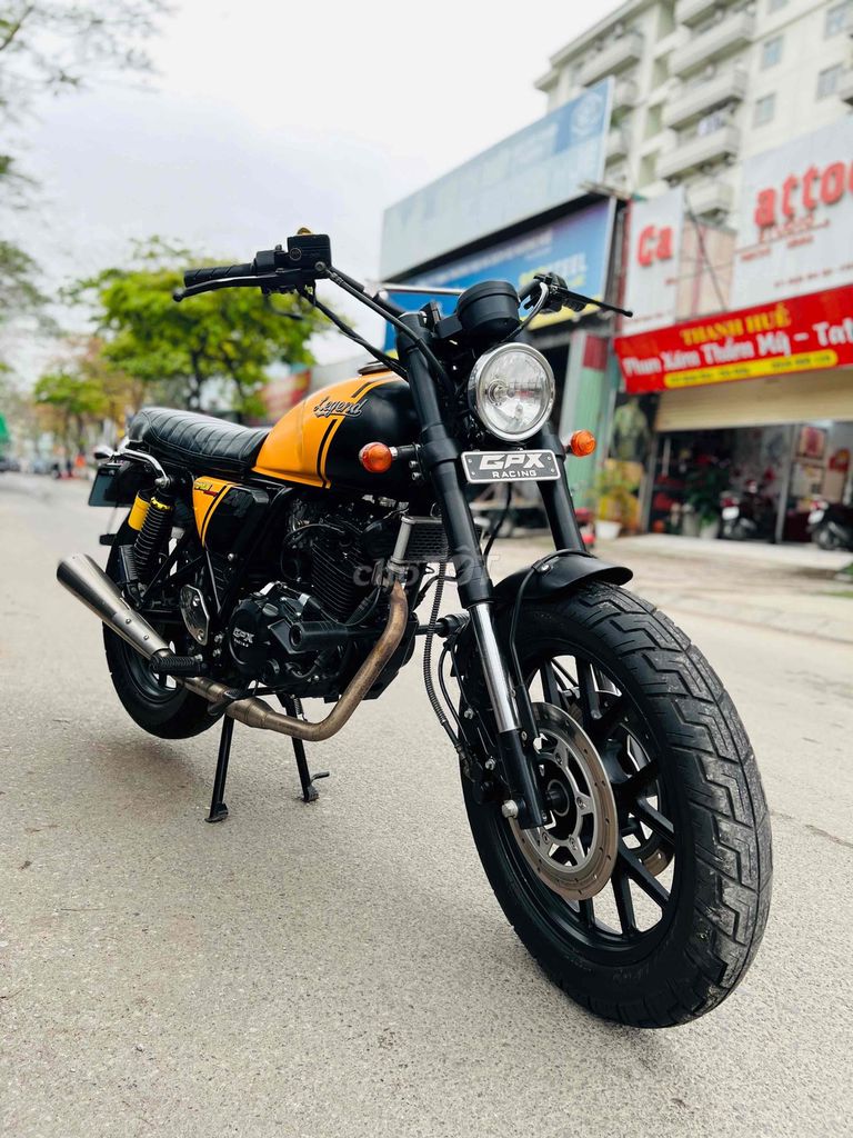 GPX Legend 200 vàng trẻ trung-classic lướt đẹp pkl. Mua bán Xe máy tại Quận Cầu Giấy Hà Nội được đăng bởi Tong motor xe may hình 4