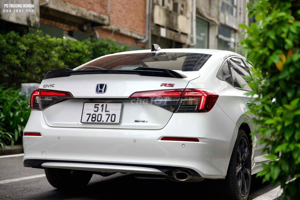 CIVIC RS HEV 2025 CAO CẤP NHẤT,  LƯỚT MỚI NHẤT VN. Mua bán Ô tô tại Quận 10 Tp Hồ Chí Minh được đăng bởi PC Trương hình 10