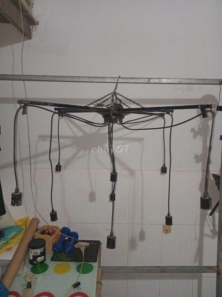 Bán đèn chùm y như hình 350k