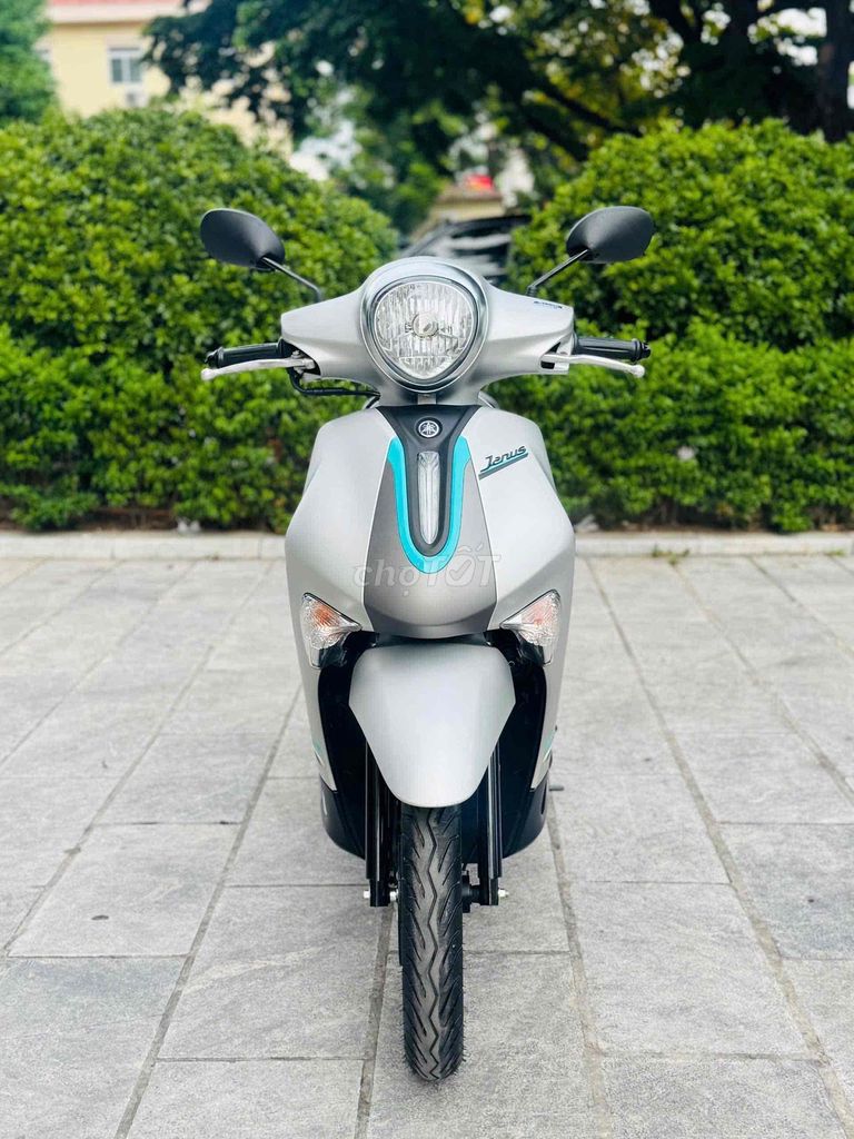 Janus 125fi khoá smartkey 2026 chạy 2 ngìn km