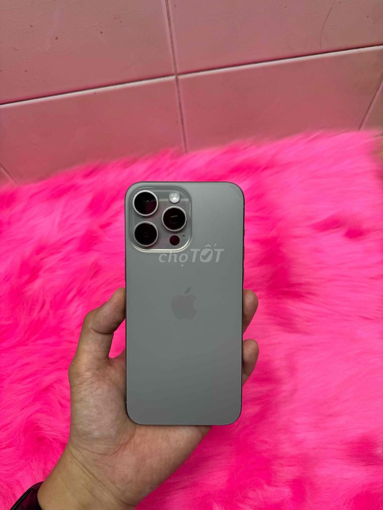 iPhone 15 Pro Max 256 Xám. Mua bán Điện thoại tại Quận 10 Tp Hồ Chí Minh được đăng bởi Táo Hí hình 1