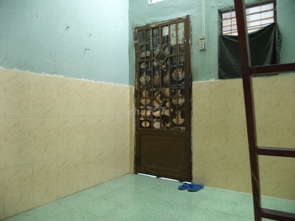 Торговый зал Tay Hoi LTDH в Хойтхани