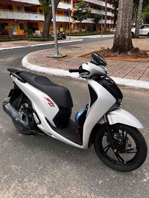 SH mẫu cũ 125 cbs. Mua bán Xe máy tại Quận 1 Tp Hồ Chí Minh được đăng bởi Trung hải