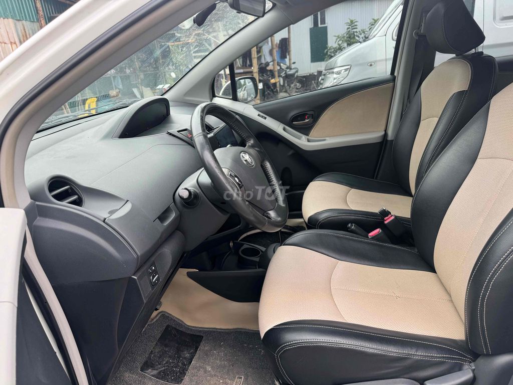 Toyota Yaris 2010 Trắng. Mua bán Ô tô tại Quận Hà Đông Hà Nội được đăng bởi Hiệp Xoăn Hà Đông hình 6