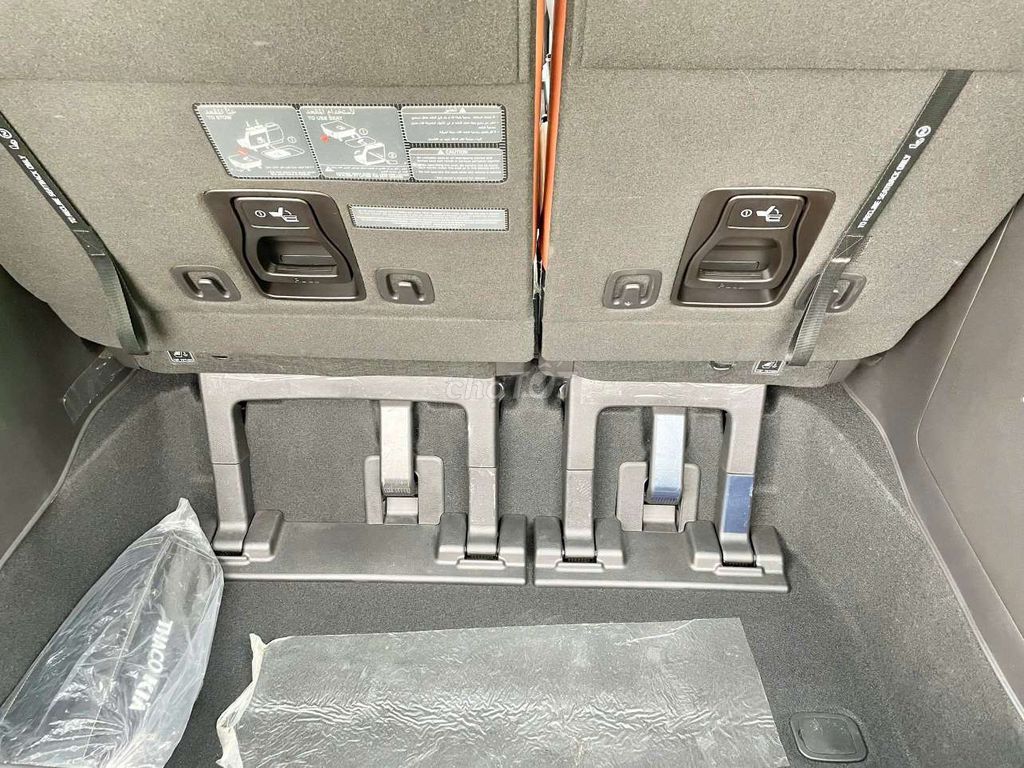 KIA CARNIVAL 2.2D signature 7S - 15000 km. Mua bán Ô tô tại Thành phố Thủ Đức Tp Hồ Chí Minh được đăng bởi Ms Hiệp  hình 18