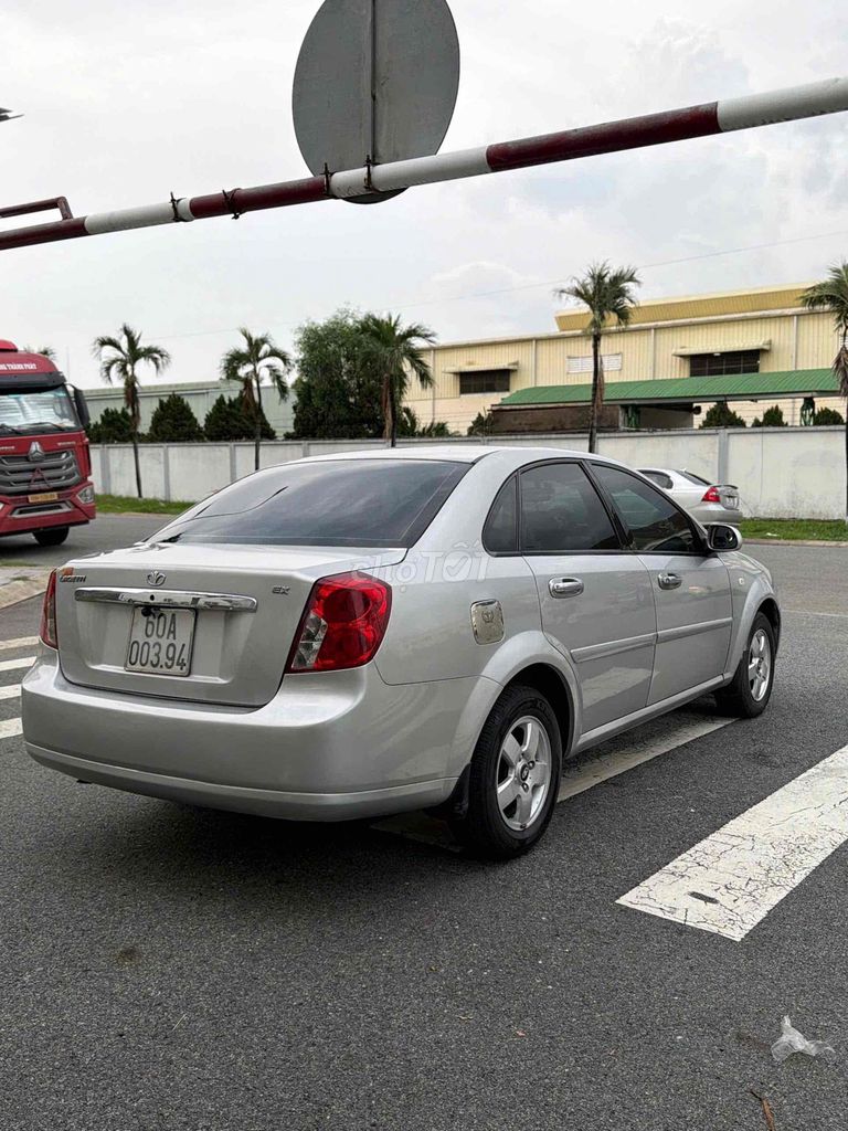 Daewoo Lacetti 2010 photo 3