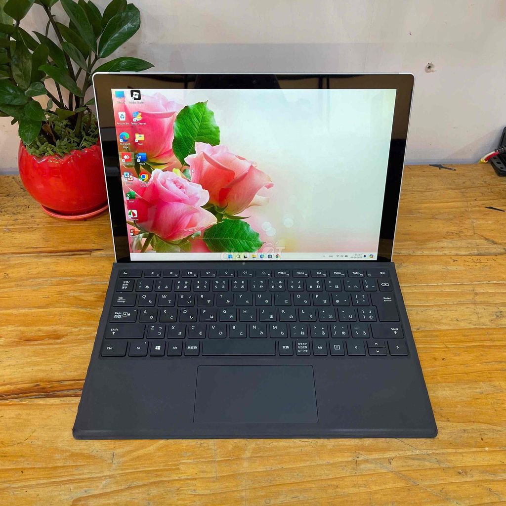 💻Surface Pro 6 – i5-8350U ram 8 ssd 128 / 2k touch. Mua bán Laptop tại Quận Cầu Giấy Hà Nội được đăng bởi Laptopplusvn hình 1