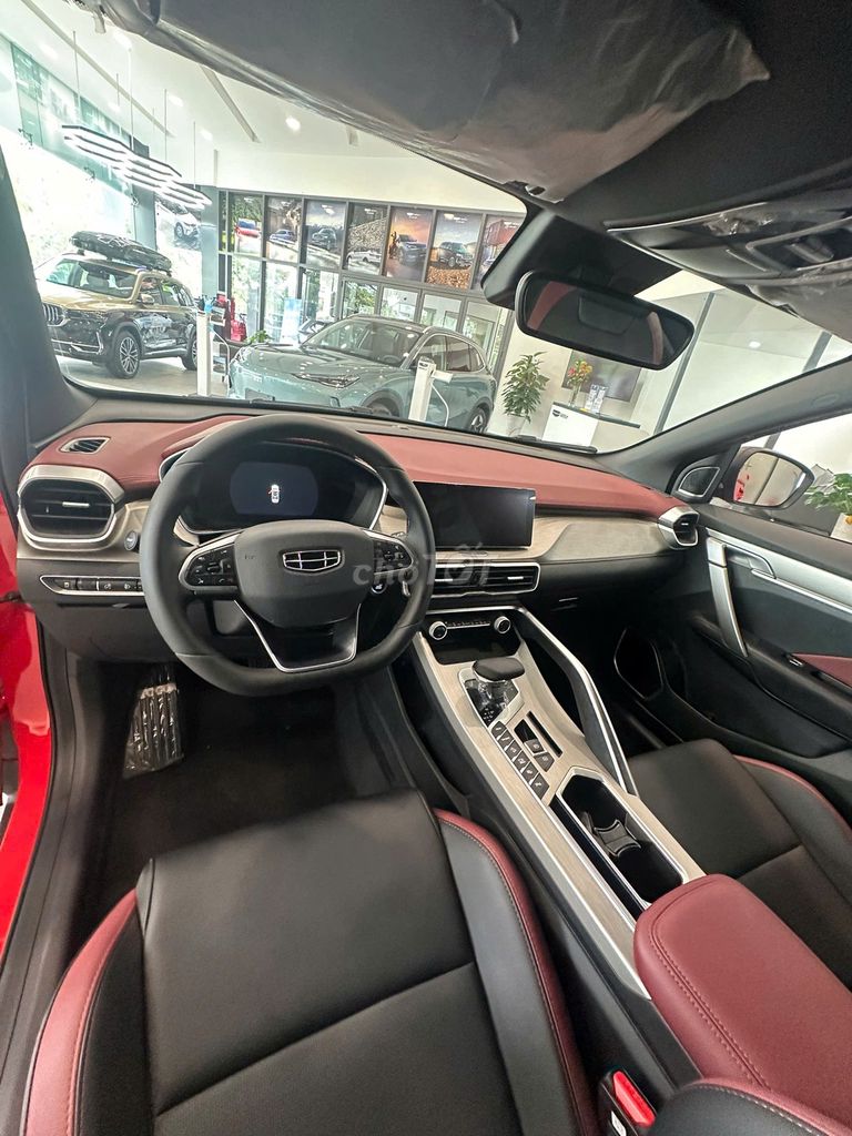 Geely Coolray 2025  - 00 km. Mua bán Ô tô tại Quận 8 Tp Hồ Chí Minh được đăng bởi Lê Thị Xuân Hương hình 9