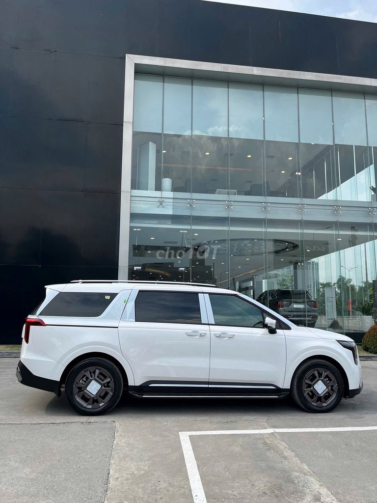 Kia Carnival 2025 Signature 1.6 Turbo HEV 7S. Mua bán Ô tô tại Quận 7 Tp Hồ Chí Minh được đăng bởi  Mazda Quận 7 hình 5