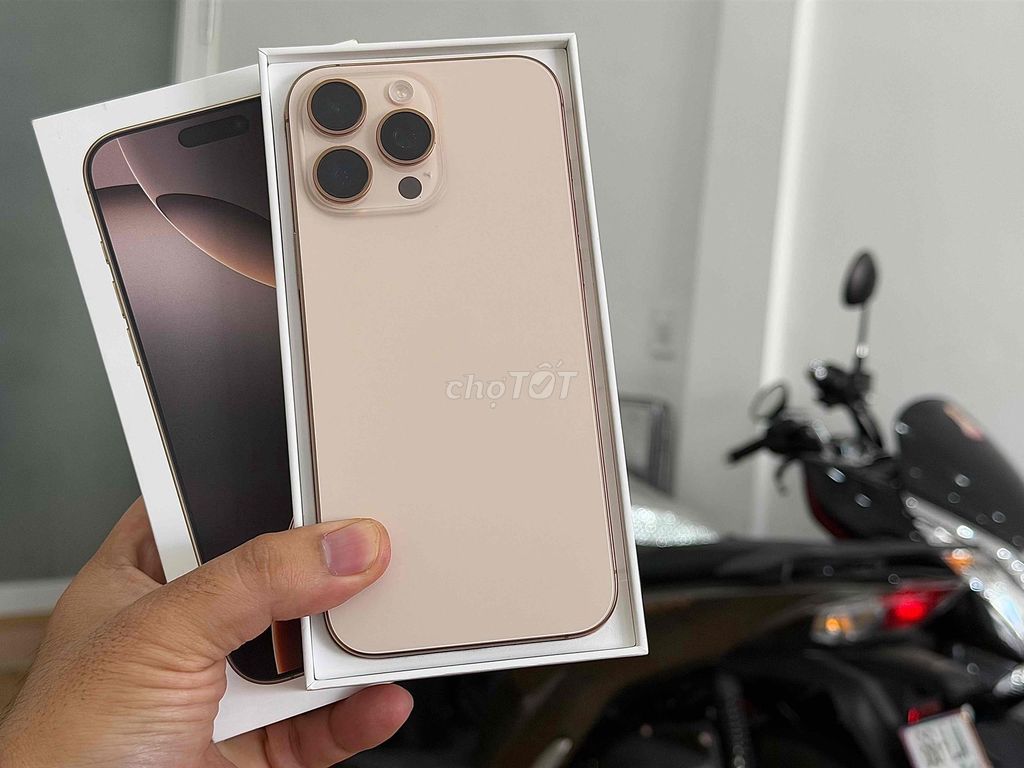 Apple iPhone 16 Pro Max 256GB Vàng VN/A Như mới. Mua bán Điện thoại tại Quận Ninh Kiều Cần Thơ được đăng bởi Cầm Đồ Tấn Lợi hình 1