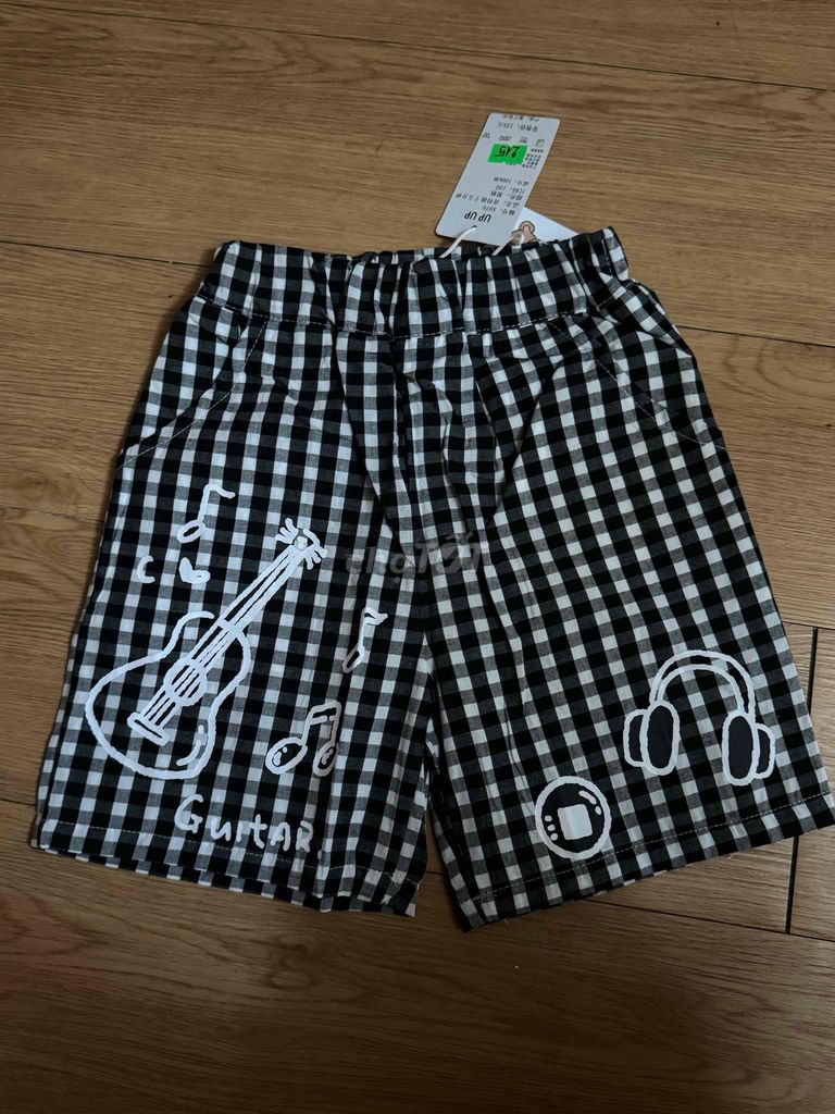 Quần short nam UP UP vải kẻ caro. Mua bán Mẹ và bé tại Thành phố Vũng Tàu Bà Rịa - Vũng Tàu được đăng bởi Xanh Rêu hình 1