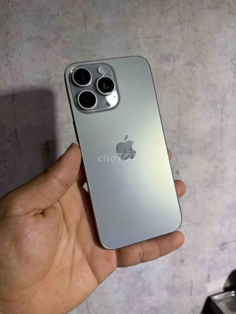 iPhone 15 Pro Max 256GB Xám. Mua bán Điện thoại tại Huyện Cư M'gar Đắk Lắk được đăng bởi Đức Phúc hình 1