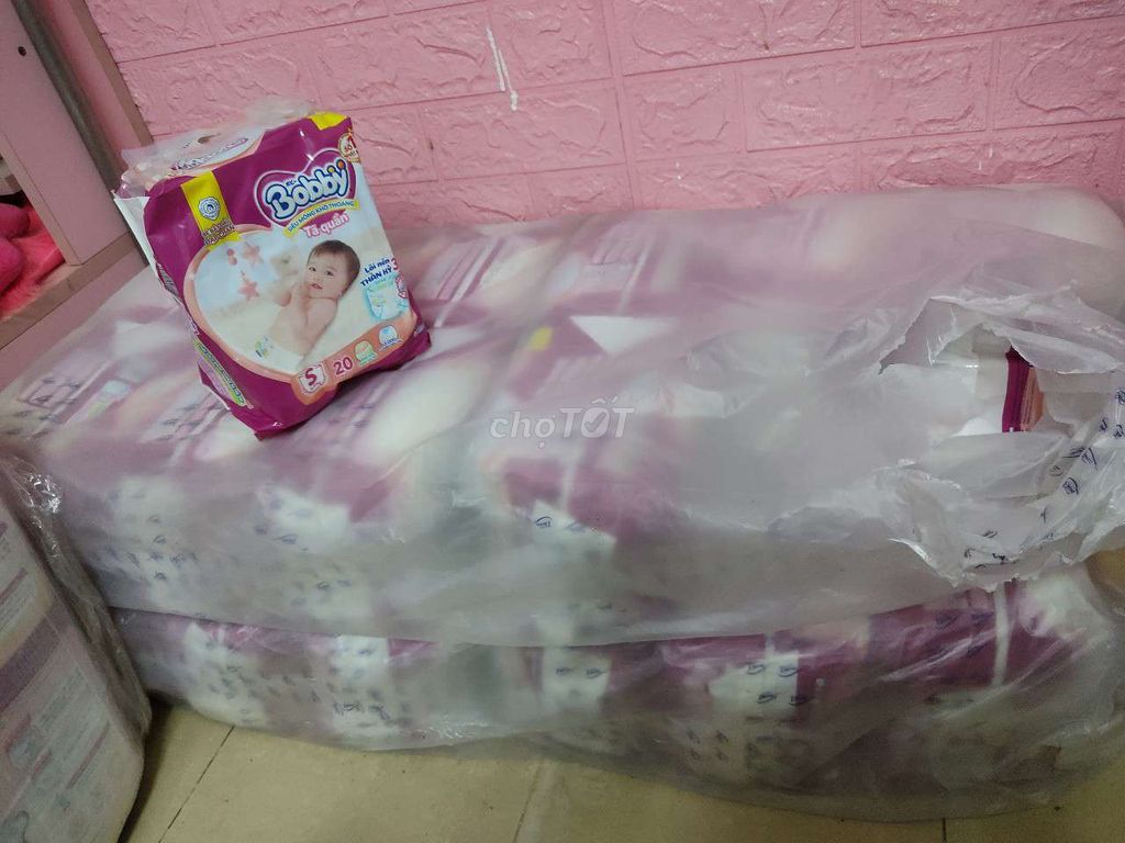 Tã quần Bobby size S, 20 miếng