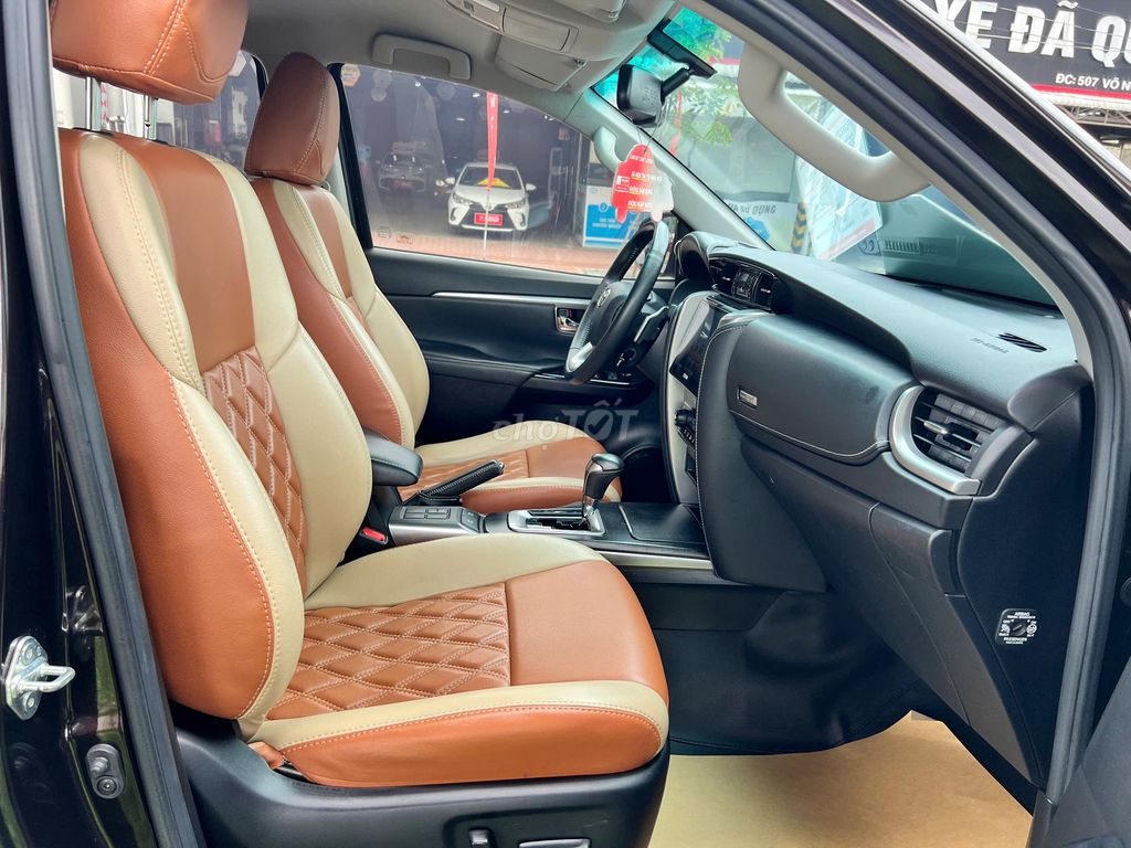 Fortuner Máy Dầu Số Tự Động 1 Cầu 2021 - 77.880 km. Mua bán Ô tô tại Thành phố Buôn Ma Thuột Đắk Lắk được đăng bởi Vũ Phong Toyota Sure Xe Cũ Chính Hãng hình 15