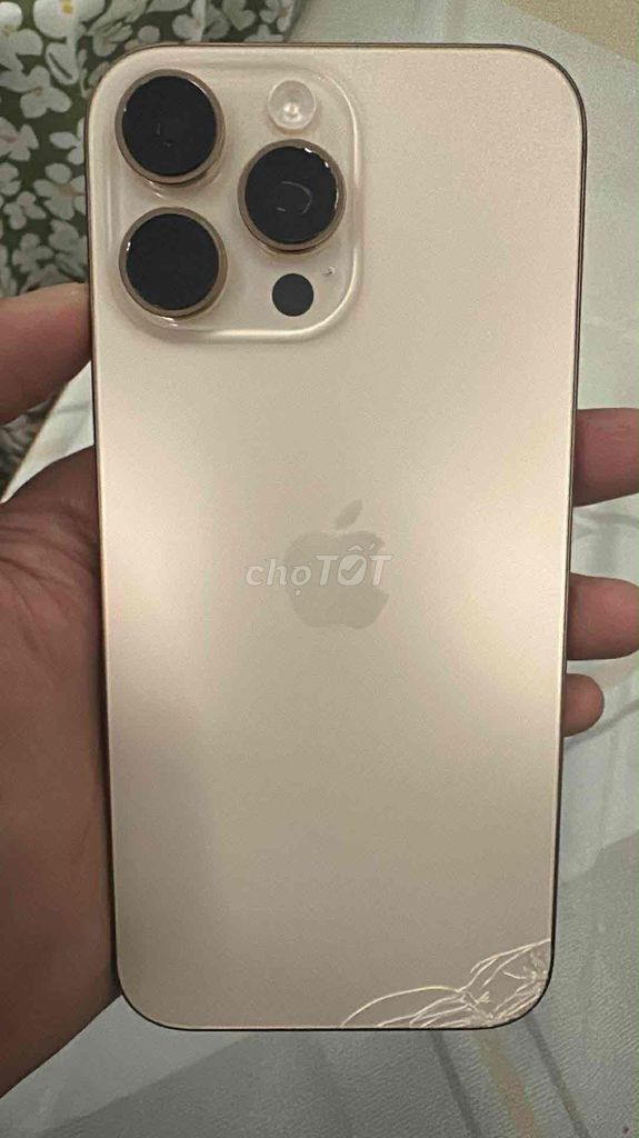iPhone 16 Pro Max 256GB - Vỡ đằng sau. Mua bán Điện thoại tại Thành phố Hạ Long Quảng Ninh được đăng bởi Tuấn Anh hình 1