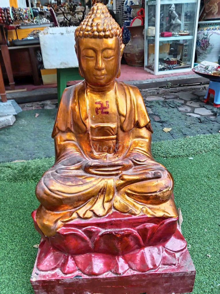 Tượng Phật A Di Đà Sơn son thếp vàng Đồ cổ. Mua bán Đồ sưu tầm, đồ cổ tại Quận Hà Đông Hà Nội được đăng bởi Nhím Xinh hình 1