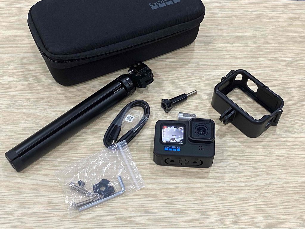 Máy quay GoPro Black 11 Đen 98.5%. Mua bán Máy ảnh, Máy quay tại Quận 5 Tp Hồ Chí Minh được đăng bởi Thư Chuyên Hàng Điện Tử hình 1