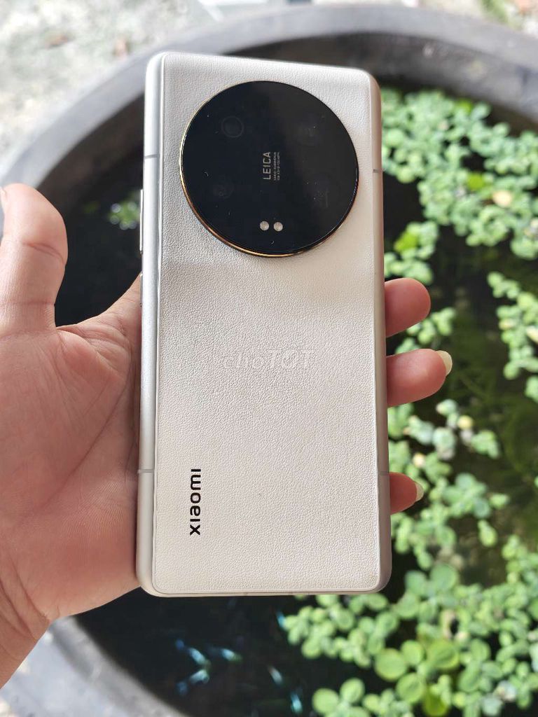 Xiaomi Mi 13 Ultra 12GB 256GB Trắng. Mua bán Điện thoại tại Thành phố Biên Hòa Đồng Nai được đăng bởi  dương hà  hình 1