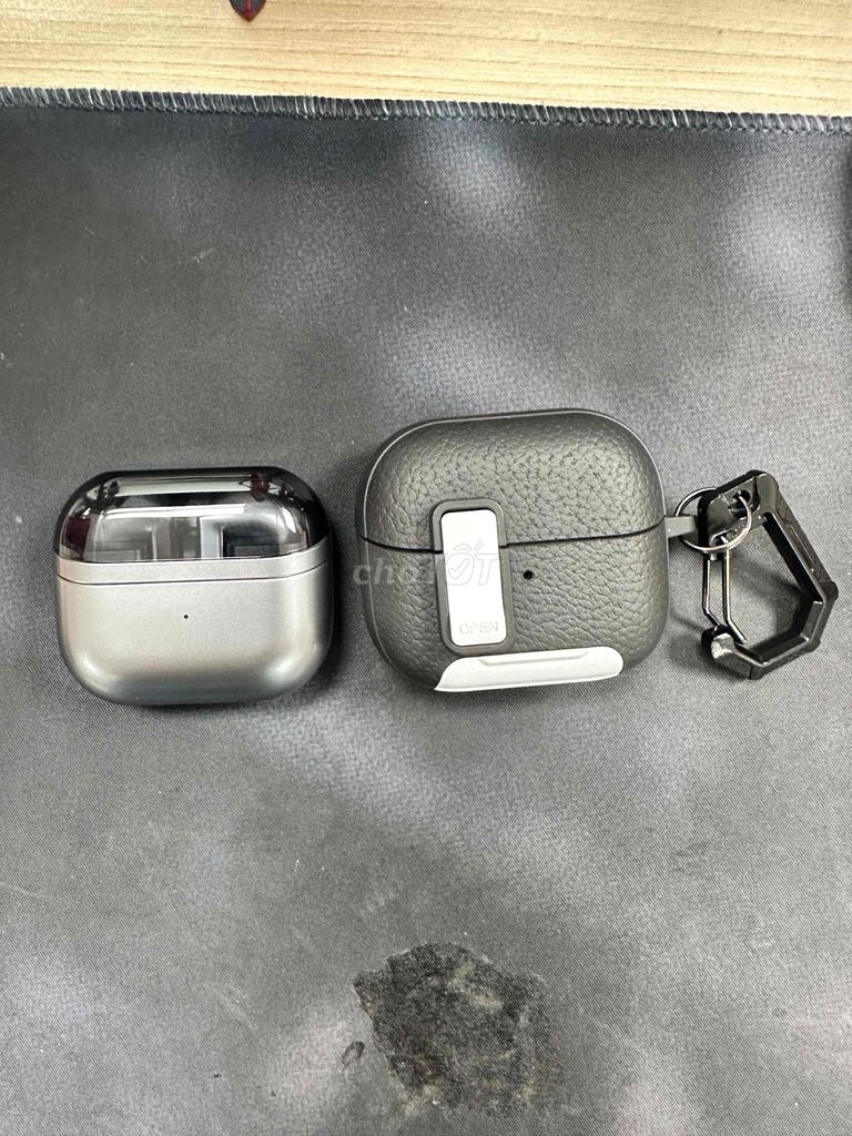 Tai nghe Samsung Galaxy  Buds 3 Bạc. Mua bán Tivi, Âm thanh tại Quận 3 Tp Hồ Chí Minh được đăng bởi Lê Vinh Hiển hình 1