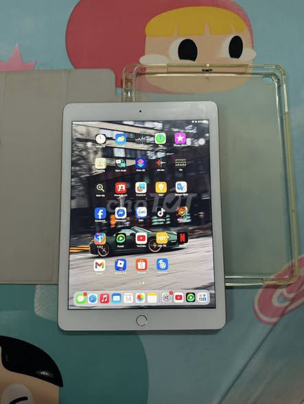 Apple iPad Gen 6 32GB Vàng 89%. Mua bán Máy tính bảng tại Quận 1 Tp Hồ Chí Minh được đăng bởi Hội Đồ Điện Tử hình 1