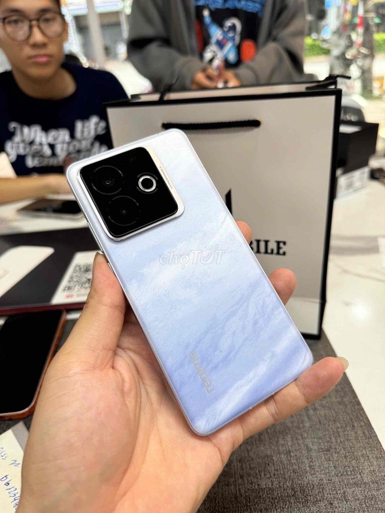 Realme GT 7 pro Racing Snap 8 elite. có góp. Mua bán Điện thoại tại Huyện Đồng Phú Bình Phước được đăng bởi Linh Mobile Đồng Phú  Đồng Xoài  Bình Phước hình 1