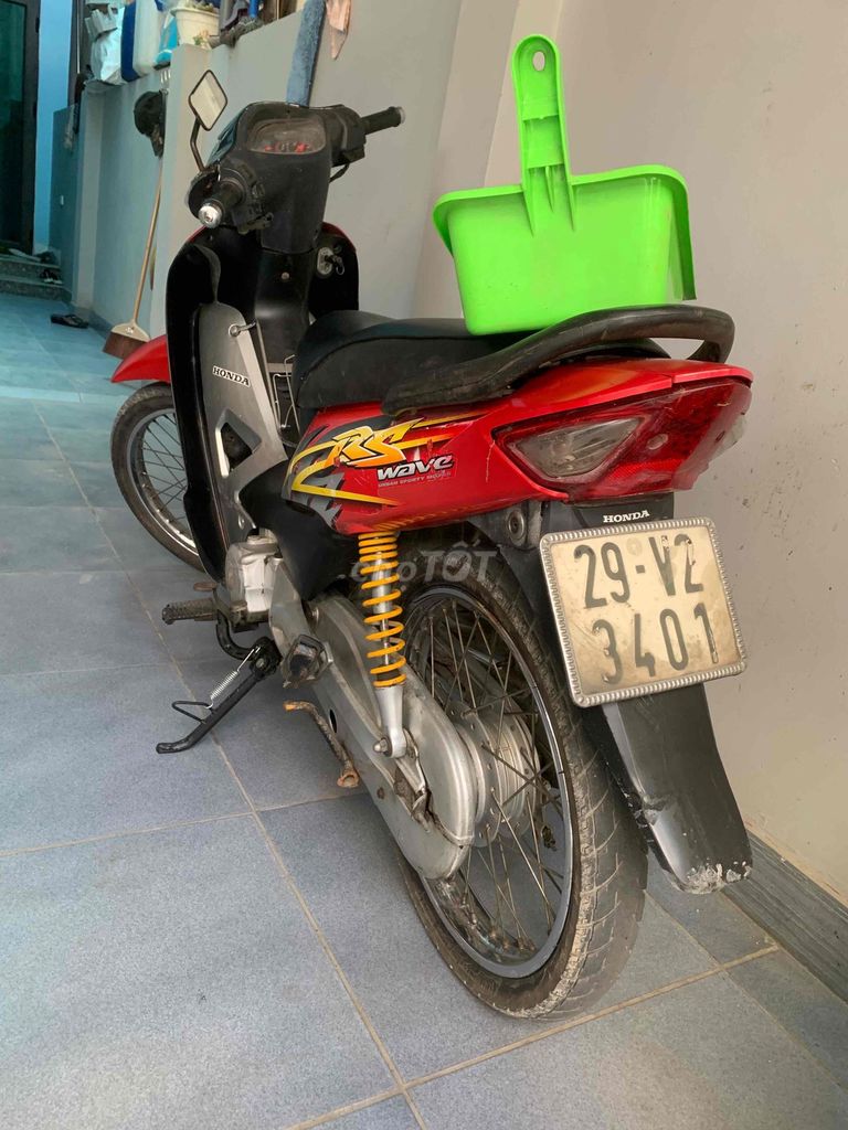 Mình có con xe rs muốn bán giá 6tr2 máy móc ổn địn. Mua bán Xe máy tại Huyện Thường Tín Hà Nội được đăng bởi Hải anh hình 4