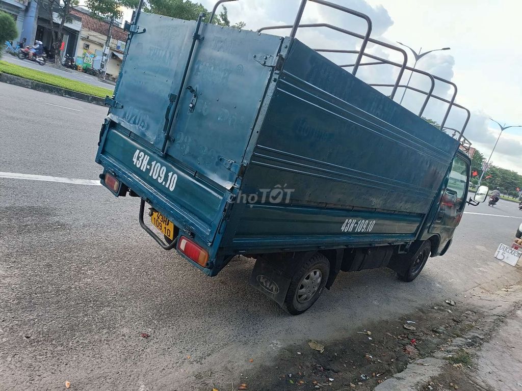 Bán xe Kia tấn 25 có thiết kế môi bạc. Mua bán Xe tải, xe ben tại Quận Ngũ Hành Sơn Đà Nẵng được đăng bởi Thuận minh hình 3