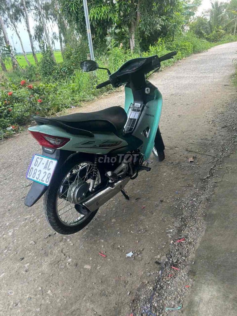 cần bán 50cc. Mua bán Xe máy tại Huyện Châu Phú An Giang được đăng bởi nguyen duy manh hình 1