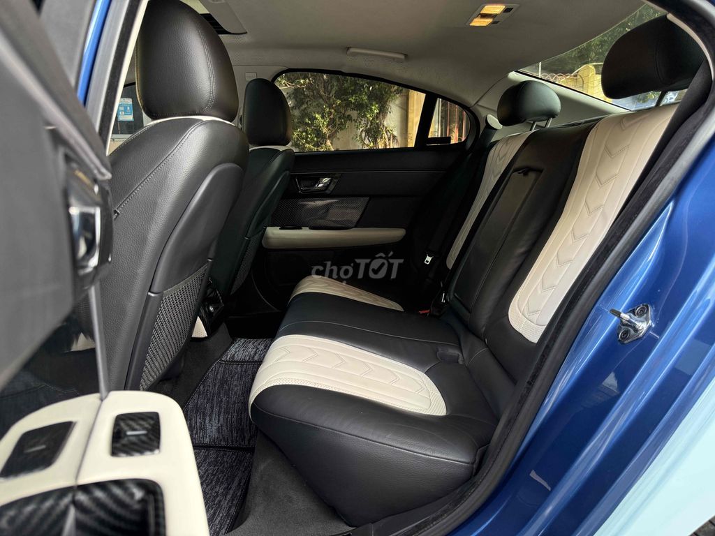 Jaguar XF 2013 2.0 AT - 90000 km. Mua bán Ô tô tại Quận Tân Phú Tp Hồ Chí Minh được đăng bởi Lê Băng Vinh hình 20