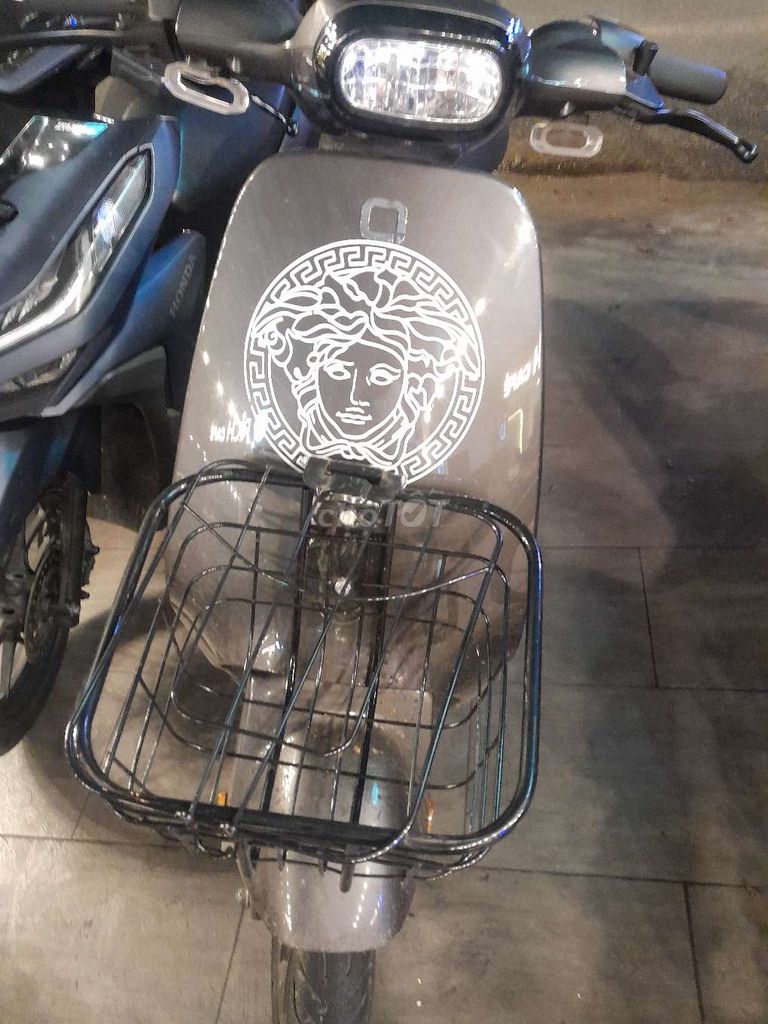 e có dư xe điện