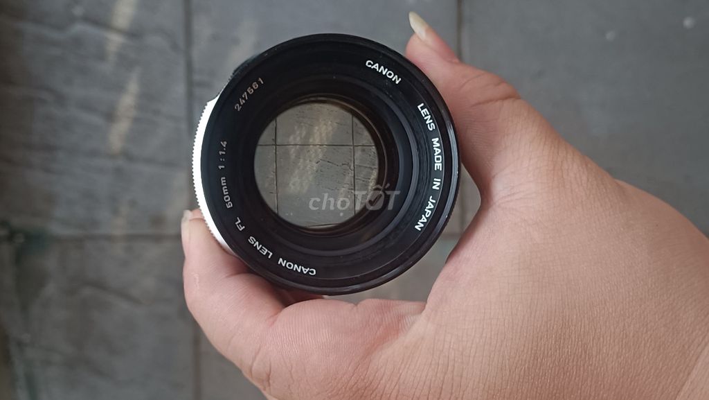 Lens MF Canon FL 50mm F1.4 ngàm FD giá cực tốt