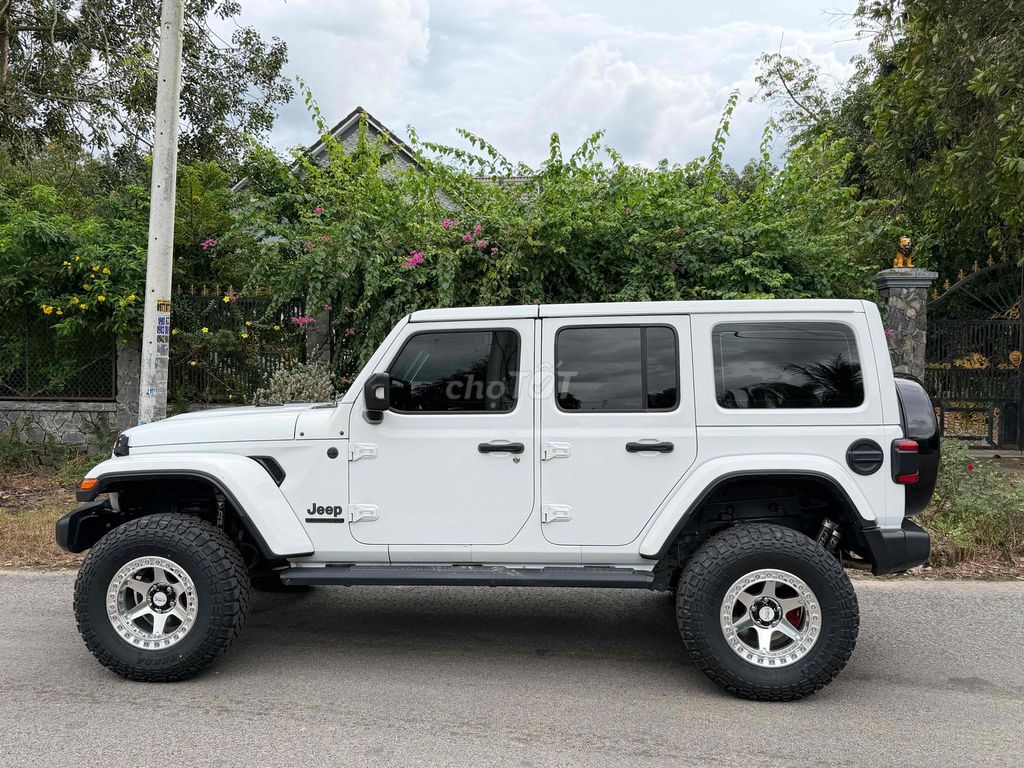 Jeep Wrangler mode 2021 67.000mi. Mua bán Ô tô tại Huyện Dầu Tiếng Bình Dương được đăng bởi đỗ xuân toàn  hình 5
