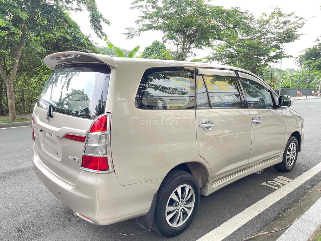 Toyota Innova 2016 - 133000 km. Mua bán Ô tô tại Quận 8 Tp Hồ Chí Minh được đăng bởi Phuoc hình 3