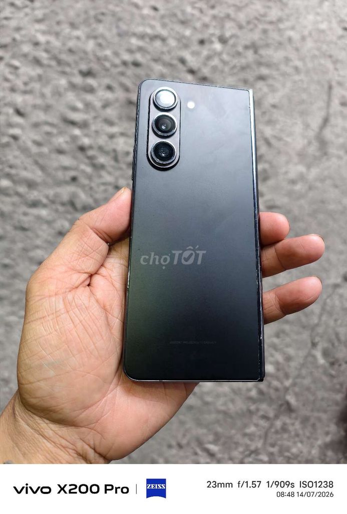 Samsung Galaxy Z Fold5 Đen Snapdragon 8 Gen 2. Mua bán Điện thoại tại Thành phố Thủ Đức Tp Hồ Chí Minh được đăng bởi Nguyễn Long Hoàng hình 1