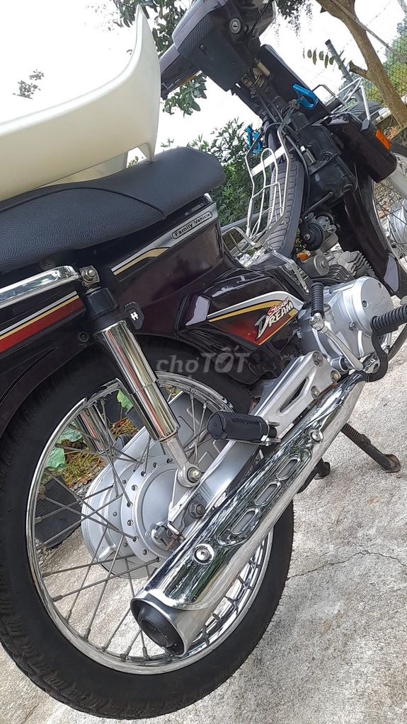 Xe zin từ a tới z máy móc êm chất xe là biết. Mua bán Xe máy tại Thị xã Bình Long Bình Phước được đăng bởi Van Hai hình 1