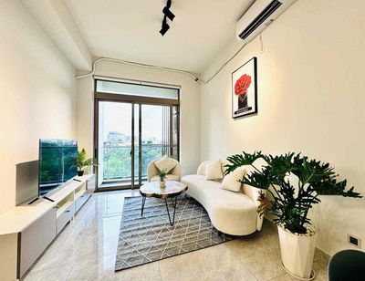 chính chủ cho thuê căn hộ 2 phòng ngủ Midtown M8, có hai ban công