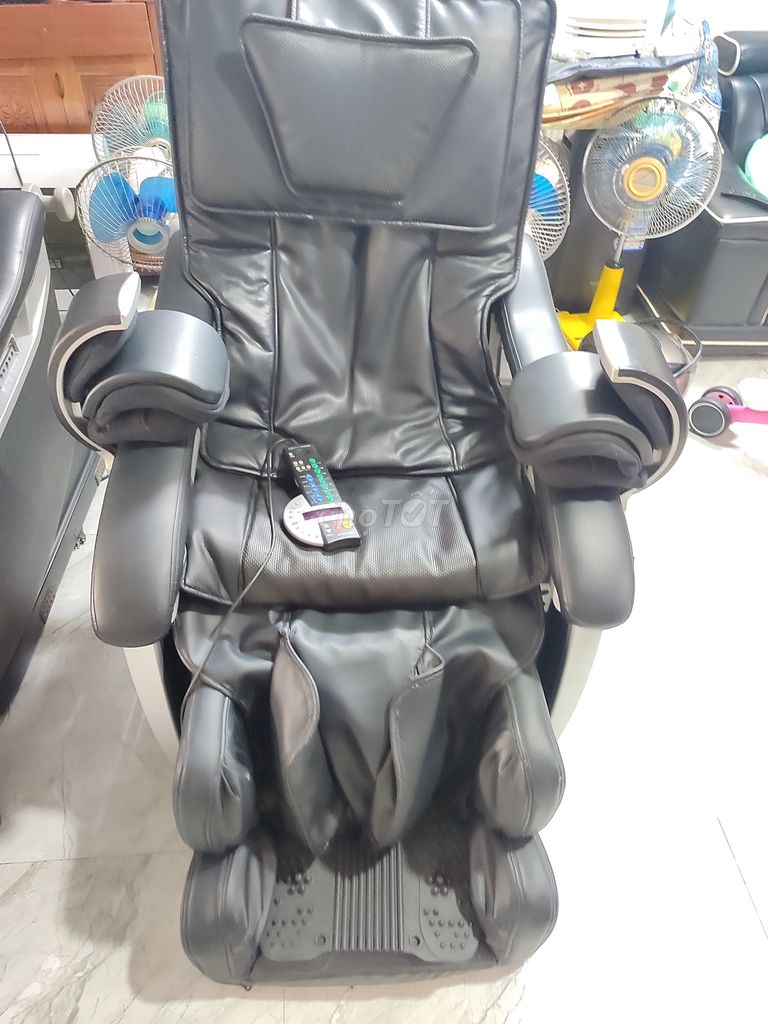 Ghế Massage Famyli FMC-1000 Madein Janpan