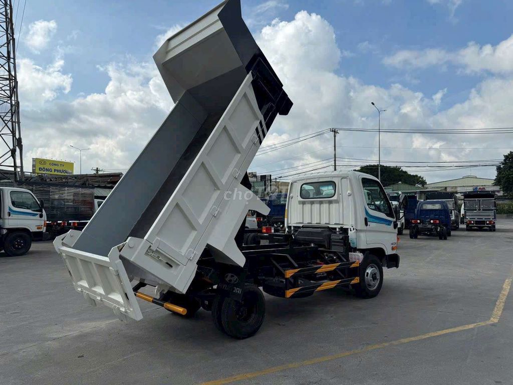 Hyundai N250 ben. Mua bán Xe tải, xe ben tại Huyện Long Hồ Vĩnh Long được đăng bởi VÕ HOÀNG THÔNG hình 2