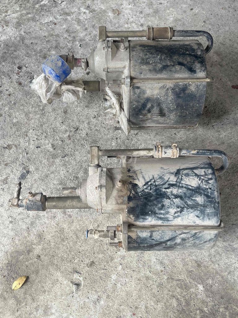 Cần bán vài phụ tùng xe. Mua bán Phụ tùng xe tại Thị xã Tân Uyên Bình Dương được đăng bởi Nguyễn Hồng Hải hình 1