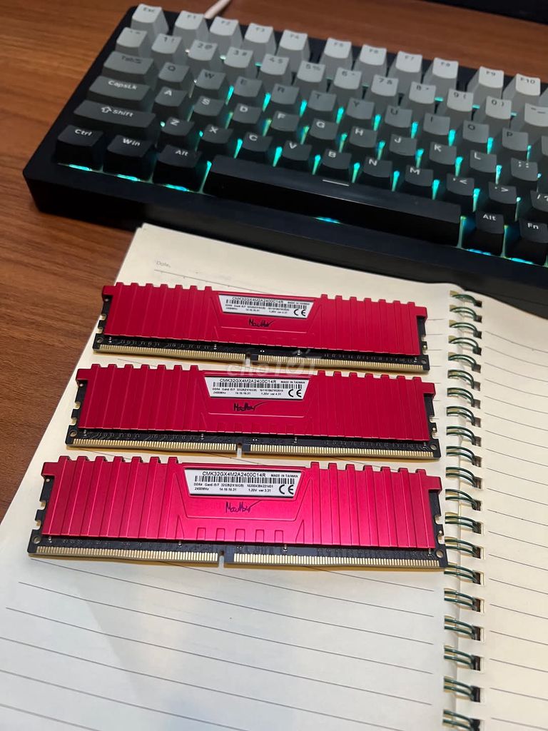 DDR4, BUS 2400, dung lượng 16gb