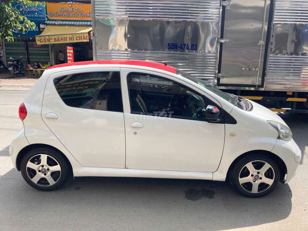 Toyota Aygo 2009 Trắng đỏ. Mua bán Ô tô tại Quận Phú Nhuận Tp Hồ Chí Minh được đăng bởi Cao dang khoi hình 3