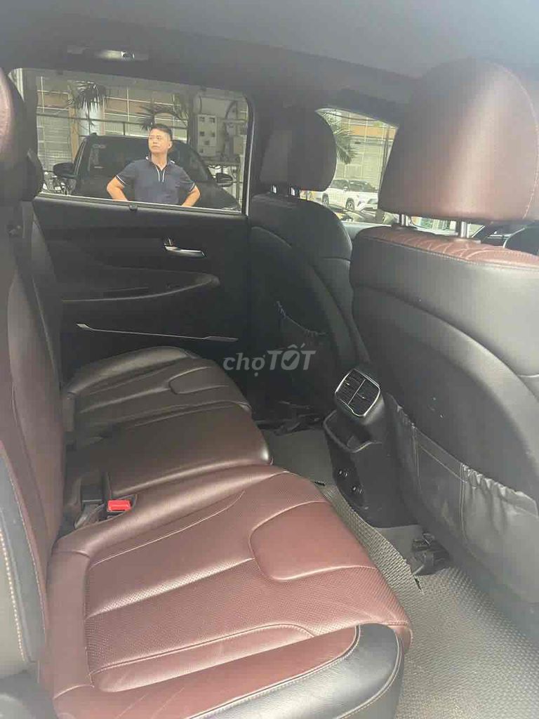 Santafe 2.4L xăng cao cấp sx 2020 màu trắng. Mua bán Ô tô tại Quận Cầu Giấy Hà Nội được đăng bởi Cao Quý hình 11