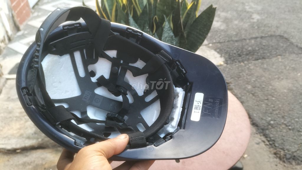 Nón bảo hộ Yamazaki & Thùng đồ nghề SANS Japan. Mua bán Đồ chuyên dụng, Giống nuôi trồng tại Quận Bình Thạnh Tp Hồ Chí Minh được đăng bởi Tô Văn Phong hình 1