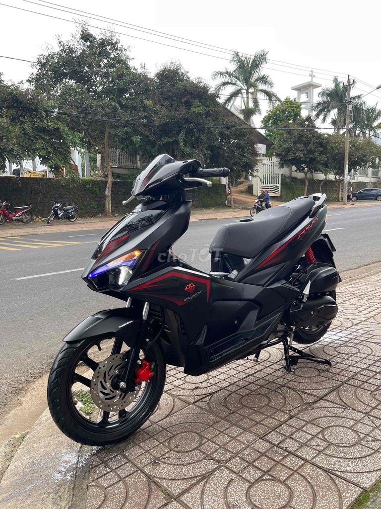 Honda AirBlade 2019 125FI Đen nhám. Mua bán Xe máy tại Thành phố Buôn Ma Thuột Đắk Lắk được đăng bởi xe máy Hồng Phát hình 2