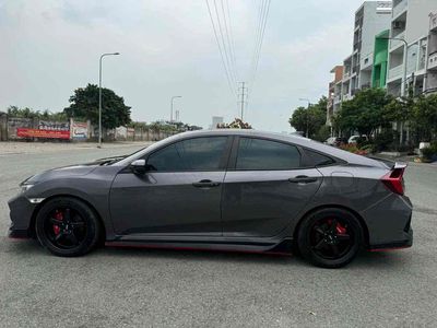 Honda Civic 2017 - 108 km