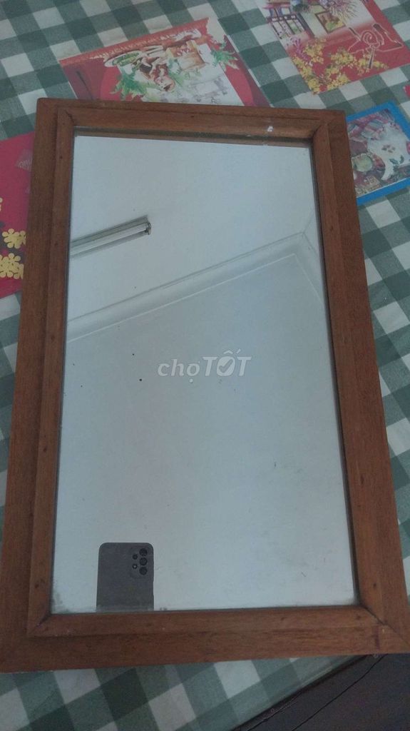 Gương treo tường Gỗ Nâu. Mua bán Nội thất, đồ gia dụng khác tại Quận 3 Tp Hồ Chí Minh được đăng bởi Thu hình 1