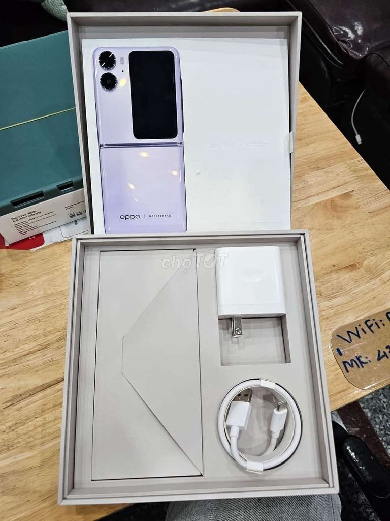 Oppo Find N2 Flip 5G 256G FULBOX KEN 100% V/N CHẤT. Mua bán Điện thoại tại Quận Tân Phú Tp Hồ Chí Minh được đăng bởi Ngô Minh Mobile  hình 1